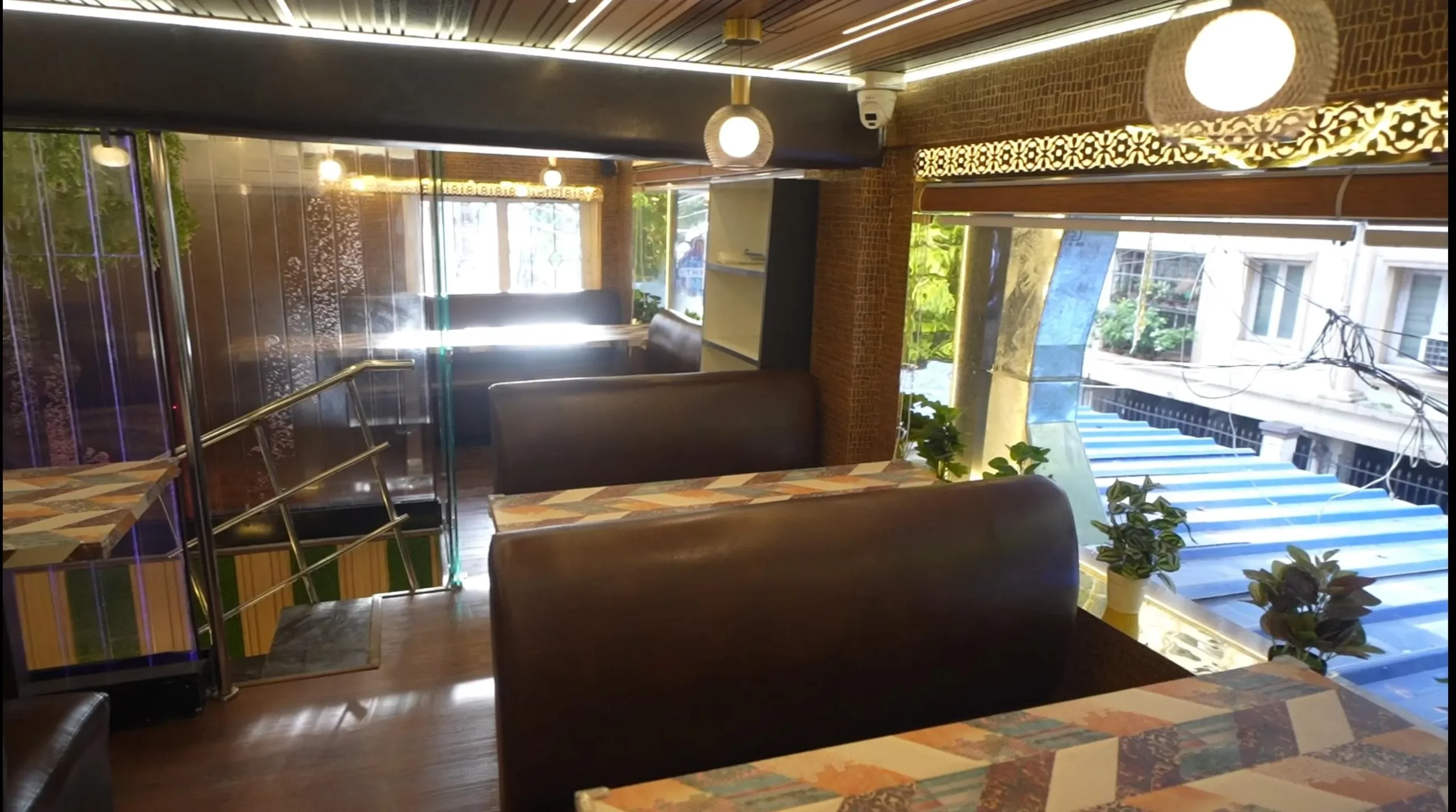 Bengali Restaurant in Jadavpur