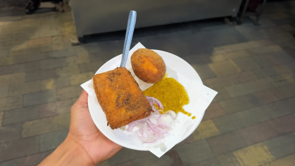 Dimer Devil, a Bengali egg dish
